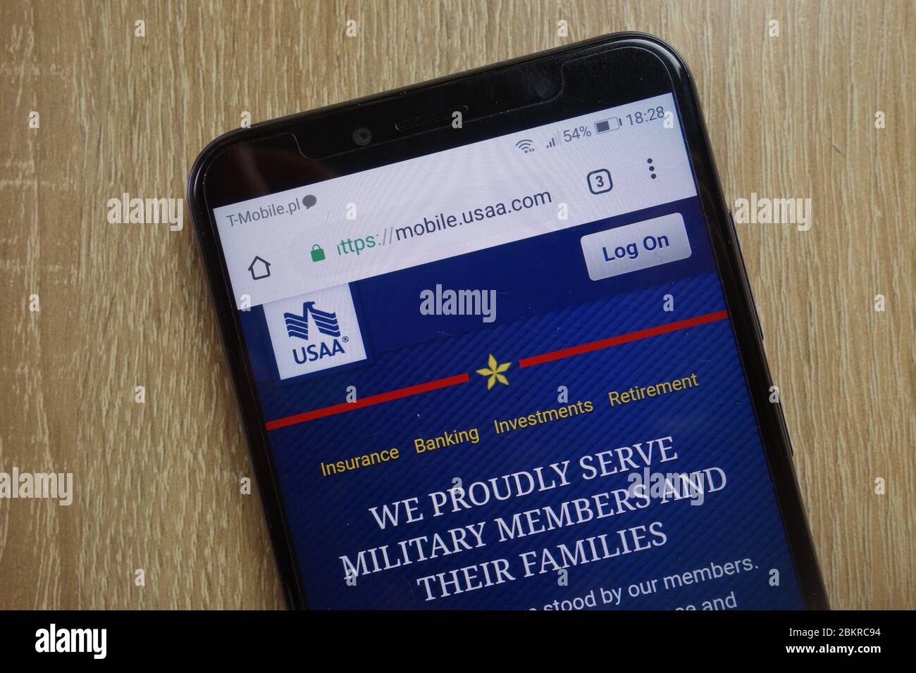 USAA Bank Website (mobile.usaa.com) auf dem Smartphone angezeigt Stockfoto