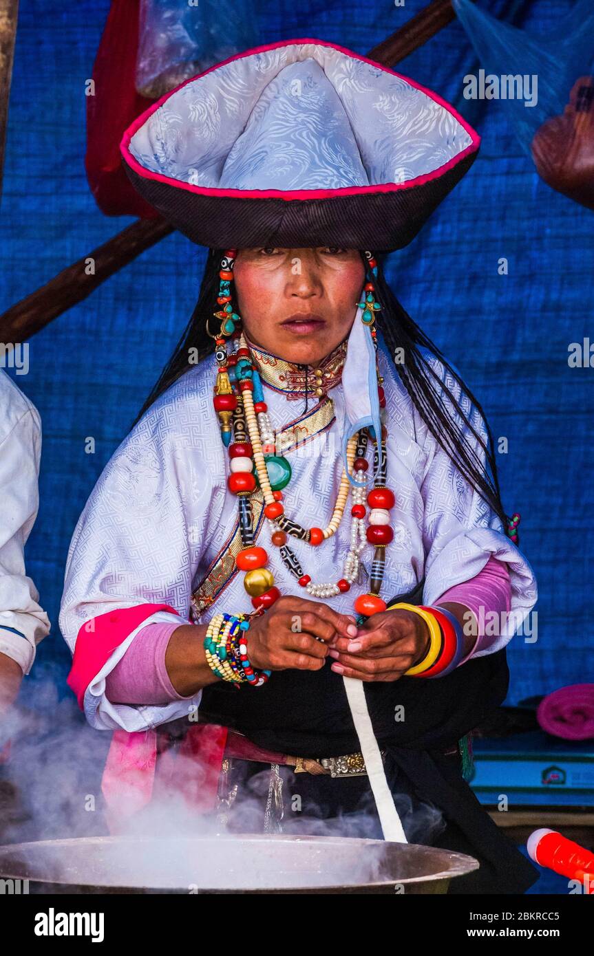 China, Osttibet, oder Kham, Qinghai, Yushu oder Jyekundo, Gyelring Nomadenfest, in der Nähe von Rongzhi Kloster Stockfoto