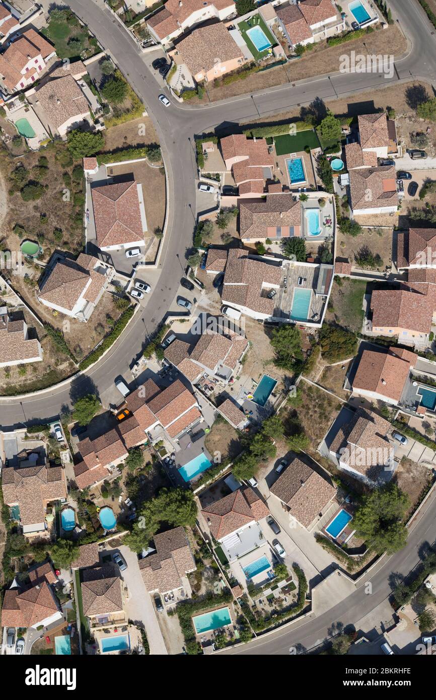 Frankreich, Gard, Nimes, Villa und Schwimmbad, Mas Demouries (Luftaufnahme) Stockfoto