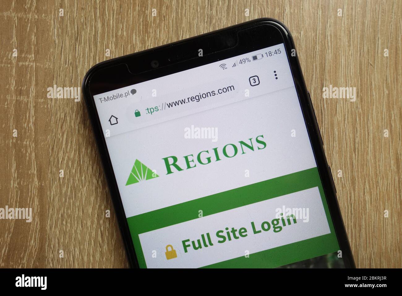 Regionen Financial Corporation Bank Website (www.regions.com) auf dem Smartphone angezeigt Stockfoto Regionen Financial Corporation Bank Website (www.regions.com) auf dem Smartphone angezeigt Stockfoto
