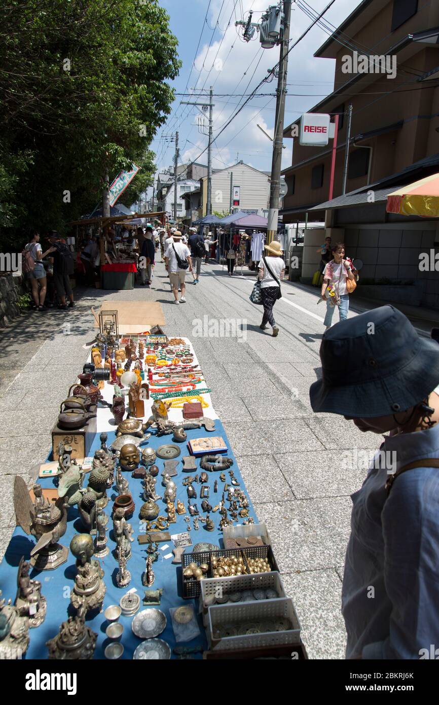 Japan, Honshu Island, Kansai Region, Kyoto, Flohmarkt Stockfoto