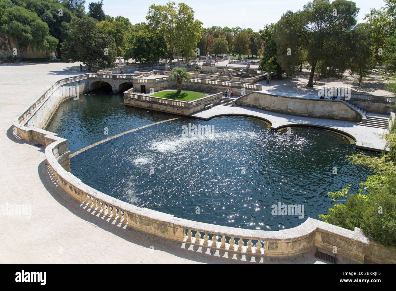 Frankreich, Gard, Nimes, Pools der Gärten des Brunnens, augusteum Stockfoto