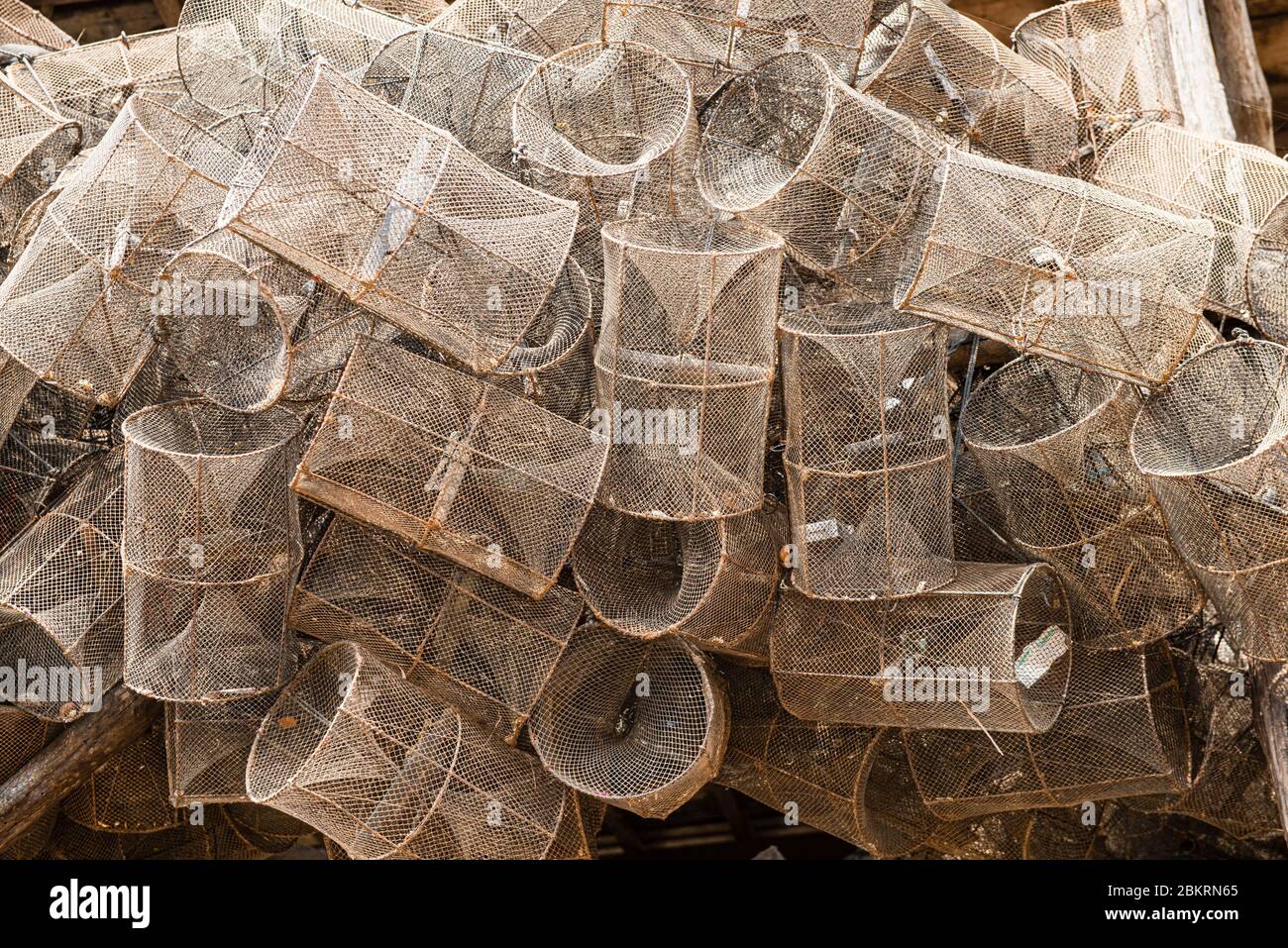 Kambodscha, Kompong Kleang oder Kampong Kleang, Dorf auf Stelzen am Tonle SAP See, Fischernetze Stockfoto