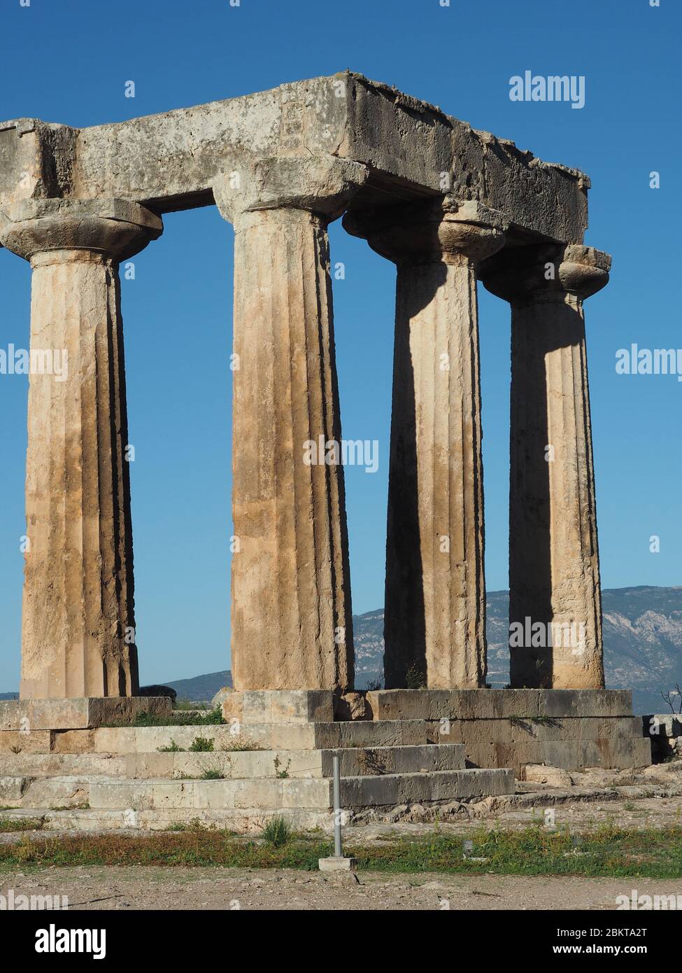 Dorische basis Fotos und Bildmaterial in hoher Auflösung Alamy
