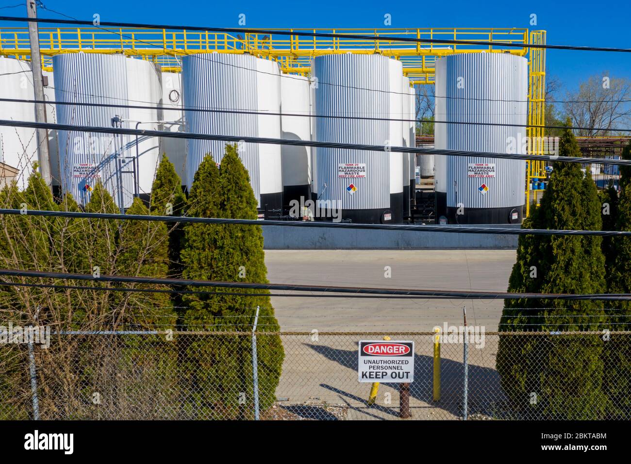 Detroit, Michigan - Tanks mit brennbaren gefährlichen Abfällen bei Stericycle Environmental Solutions. Stockfoto