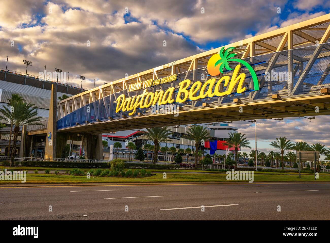 Ein Willkommensschild in Daytona Beach, Florida. Stockfoto