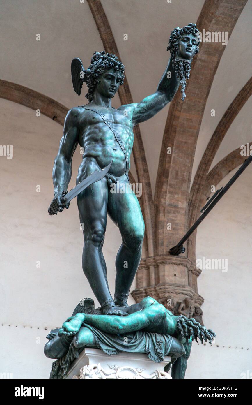 Statue des Perseus mit dem Kopf der Medusa in Florenz, Italien. Piazza della Signoria Stockfoto