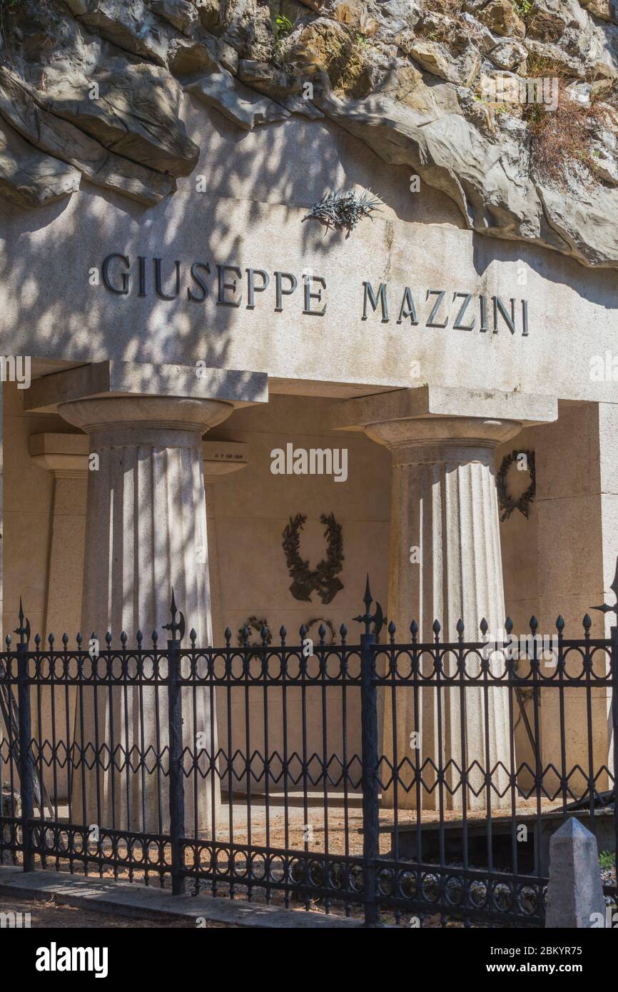Grab von Giuseppe Mazzini (1805-1872), italienischer Politiker, Journalist, Aktivist, Staglieno Friedhof, Genua, Ligurien, Italien Stockfoto