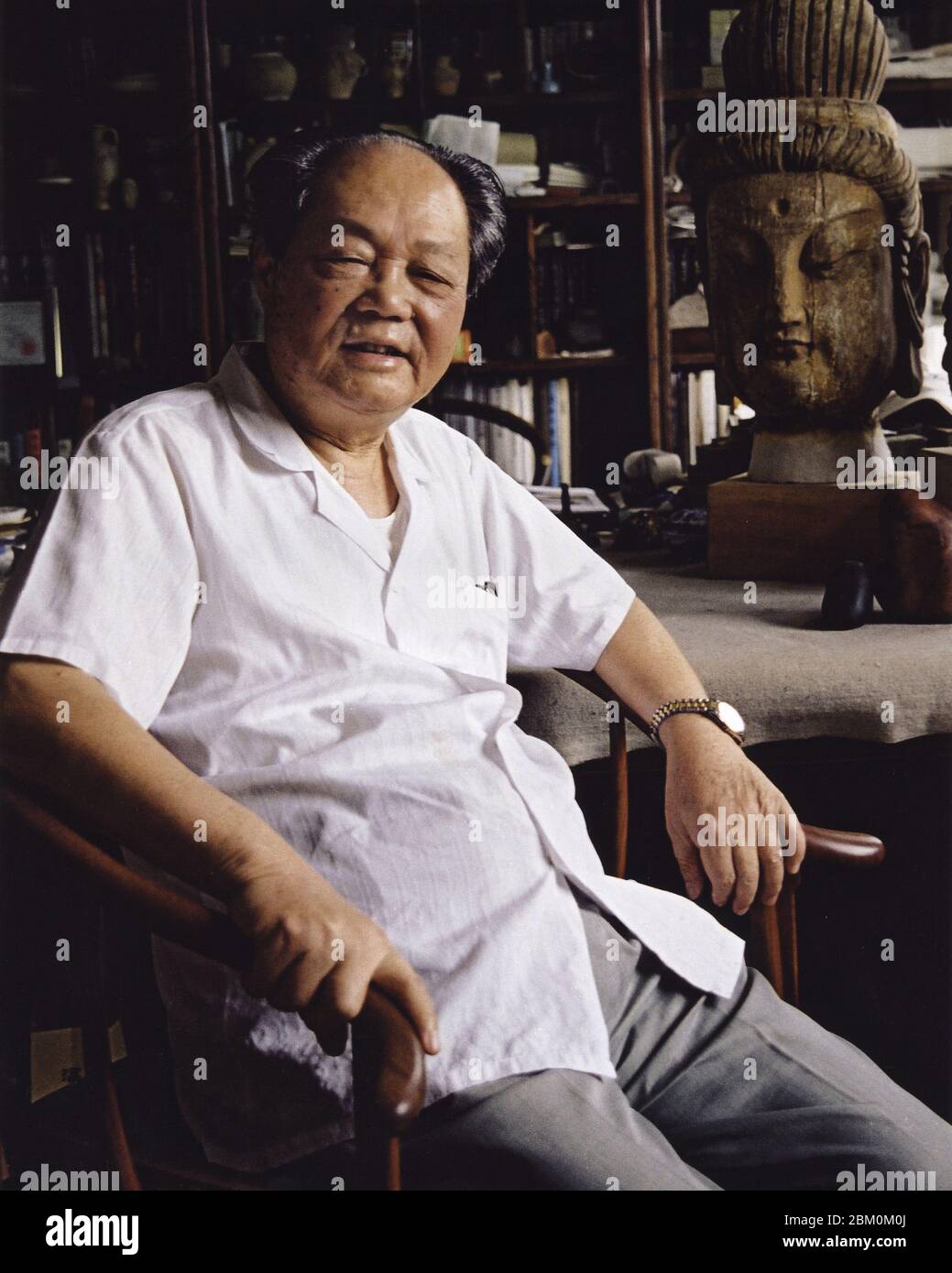 2002 Literaturhistoriker Feng Qiyong Stockfoto