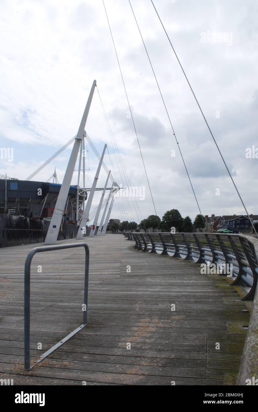 Millennium Stadium Principality Stadium, Westgate Street, Cardiff, Wales CF10 1JA von Bligh Lobb Sports Architecture HOK 2000s Stockfoto