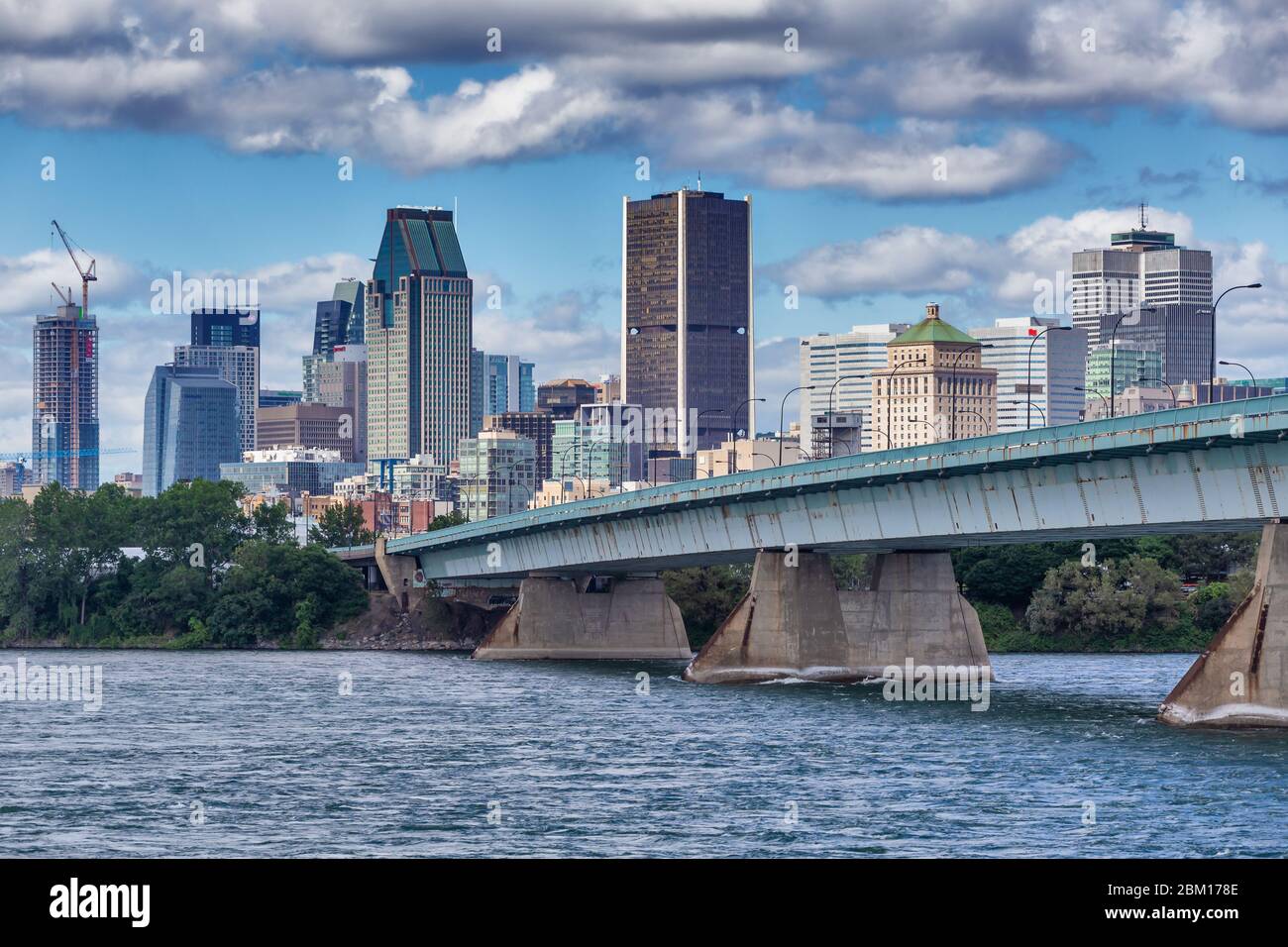 St Lawrence River, Concorde Bridge, Downtown, St Lawrence River, Montreal, Quebec, Kanada Stockfoto