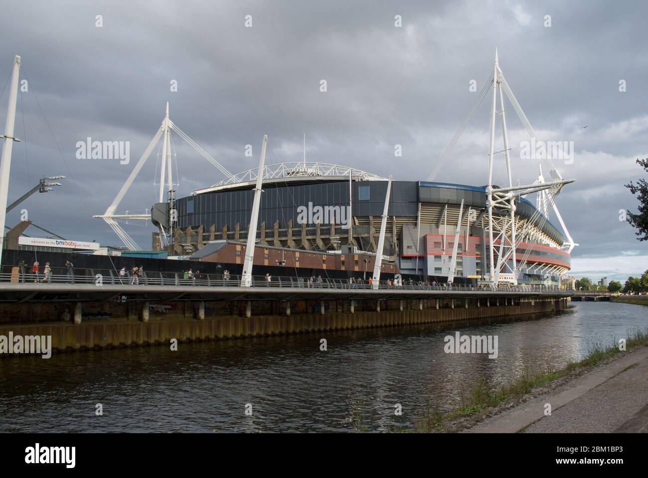 Millennium Stadium Principality Stadium, Westgate Street, Cardiff, Wales CF10 1JA von Bligh Lobb Sports Architecture HOK 2000s Stockfoto