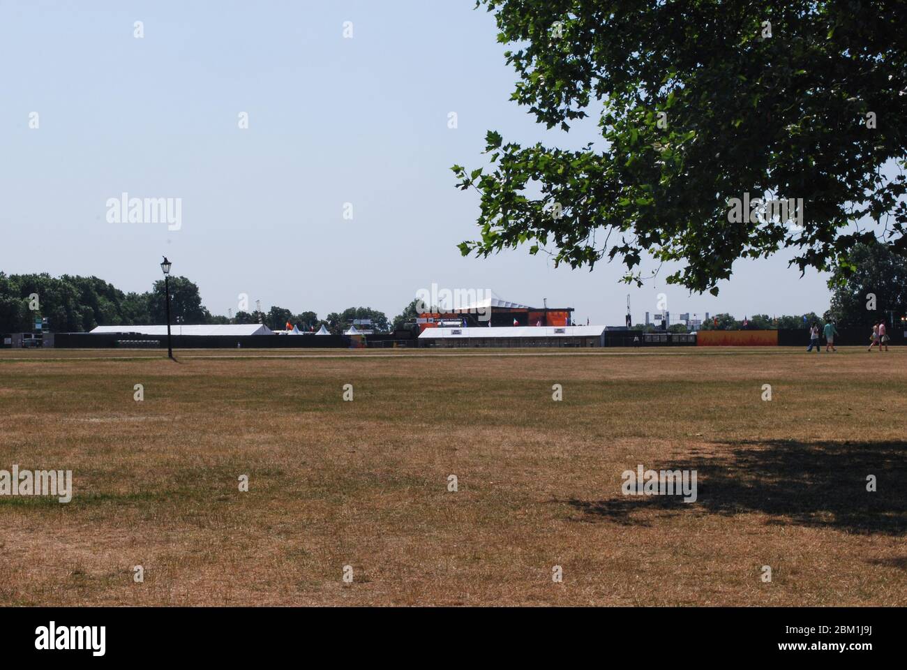 Hard Rock Cafe Live Nation Concert Arena Setup Zelte Marquee Hard Rock Calling Music Festival im Hyde Park, London Stockfoto