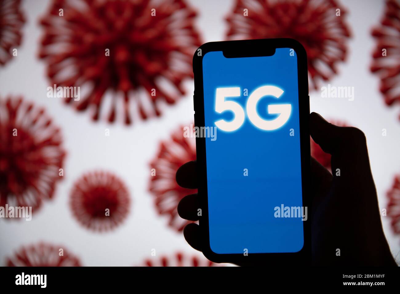 5G-Mobilfunknetz-Technologie und Verbindung zum Coronavirus Covid-19-Ausbruch Stockfoto