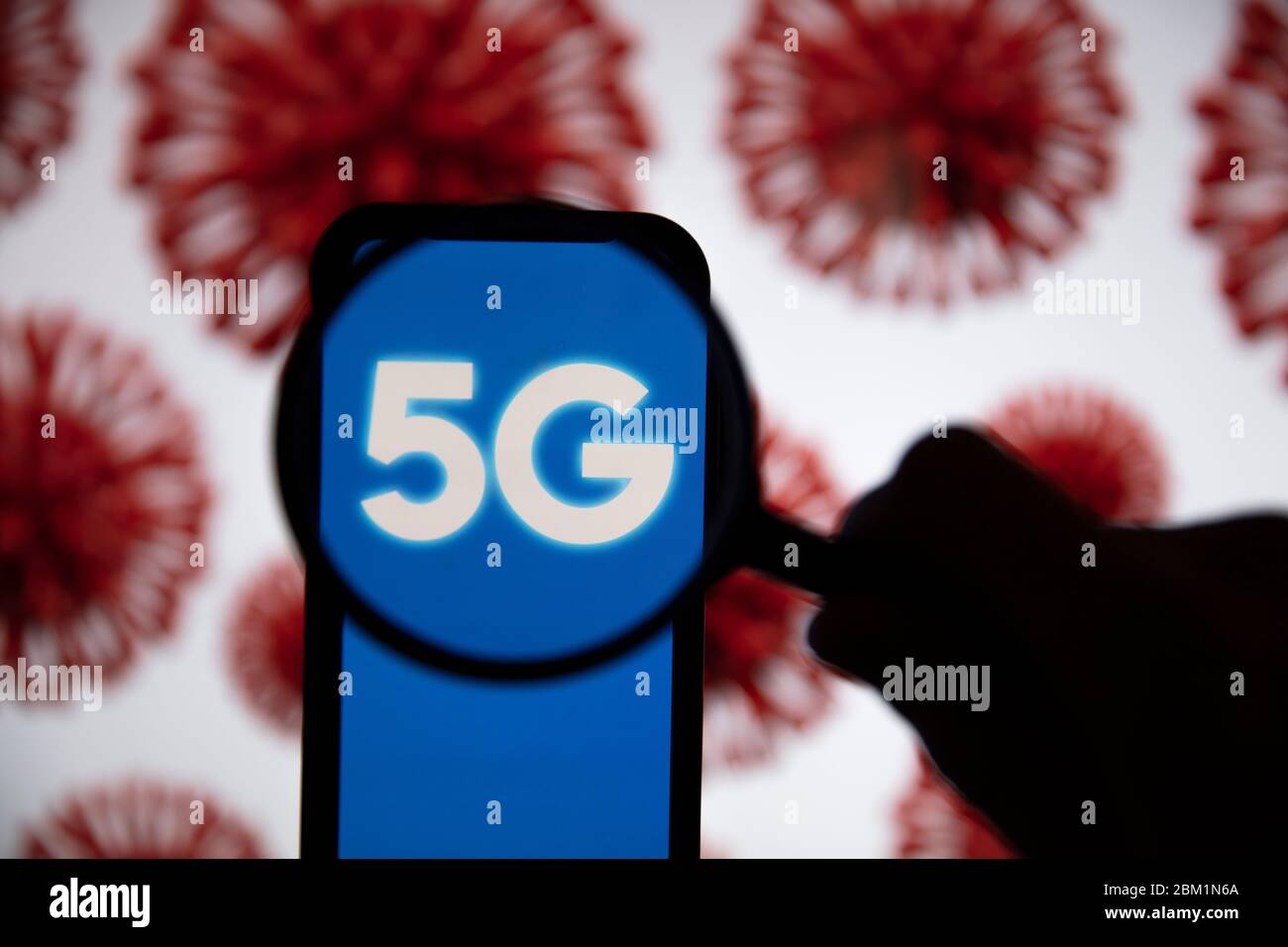 5G-Mobilfunknetz-Technologie und Verbindung zum Coronavirus Covid-19-Ausbruch Stockfoto