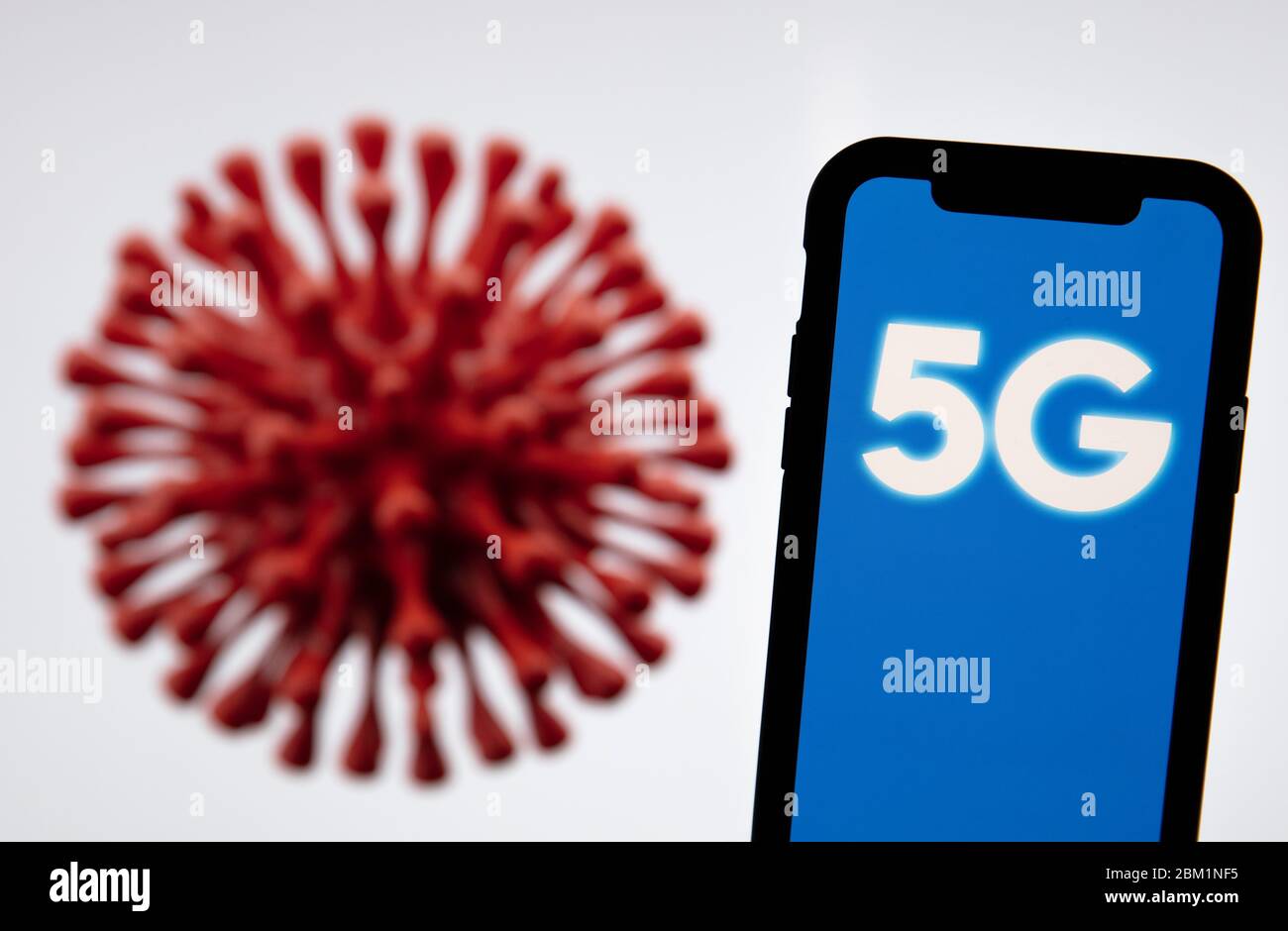 5G-Mobilfunknetz-Technologie und Verbindung zum Coronavirus Covid-19-Ausbruch Stockfoto