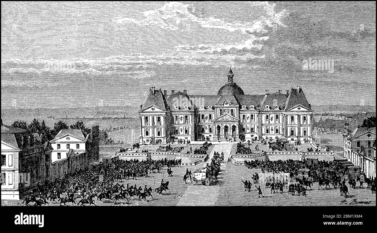 Vaux-le-Vicomte in Frankreich Maincy, bei Melun in der seine-et-Marne, Ile-de-France, Und sein Park wurde in den Jahren 1656 bis 1661 auf Initiative des französischen Finanzministers Nicolas Fouquet vom Architekten Louis Le Vau und dem Landschaftsarchitekten André Le Nôtre im klassischen Barockstil entworfen, der hier 1680 geschaffen wurde / Schloss Vaux-le-Vicomte im französischen Maincy, Bei Melun im Département seine-et-Marne, Île-de-France, und sein Park wurden in den Jahren 1656 bis 1661 auf Veranlassung des französischen Finanzministers Nicolas Fouquet nach den Plänen des Architekten Louis Le Vau und Stockfoto