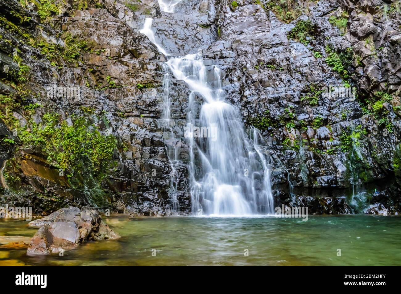 Der Temurun Wasserfall in Malaysia - Forest Park mit einem 3-stufigen Wasserfall mit flachen und tiefen Pools. Berühmte & schöne Natur in Kedah Malaysia. Stockfoto