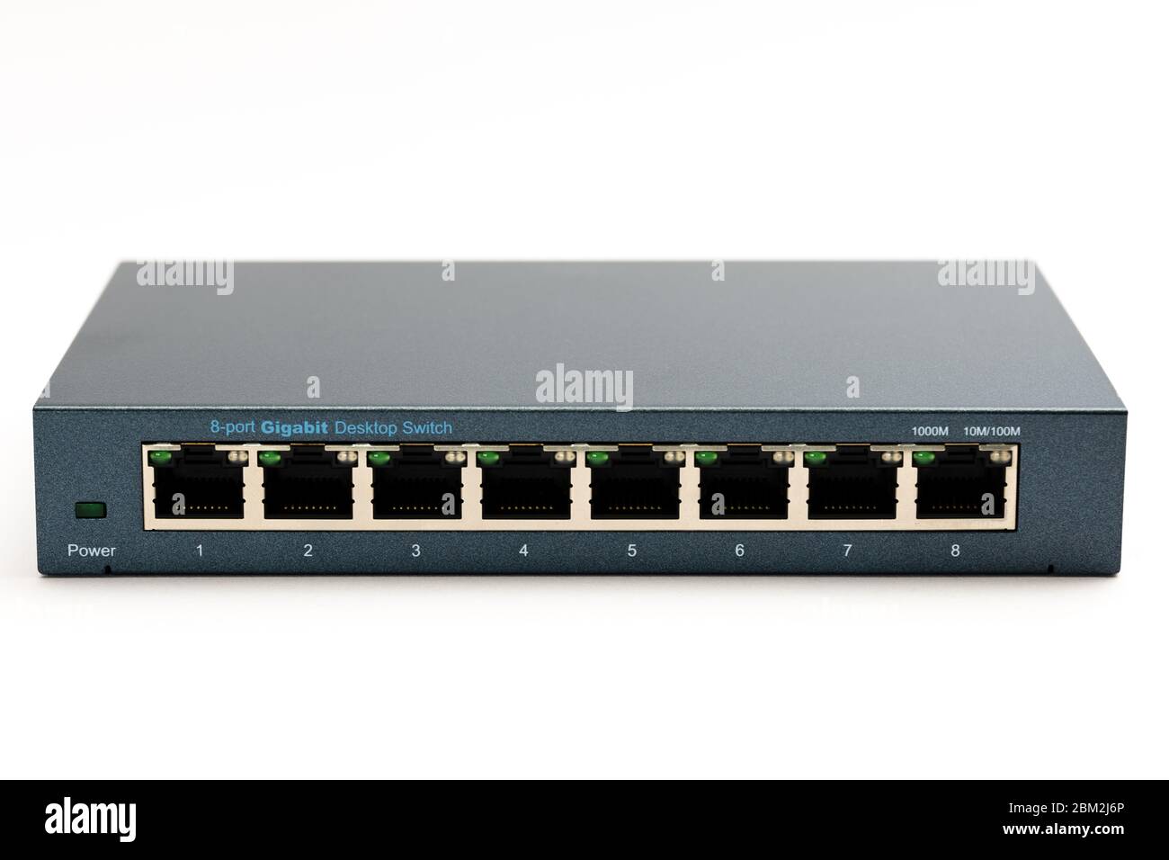 Ethernet Gigabit Desktop Switch mit 8 Ports von der Vorderseite Stockfoto