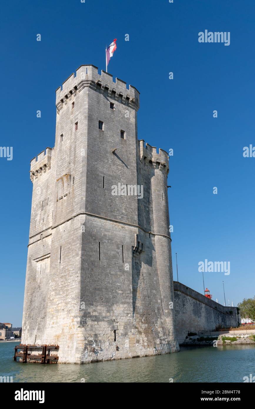 Tour Saint Nicolas Türme der alten Festung von La Rochelle in Charente Frankreich Stockfoto