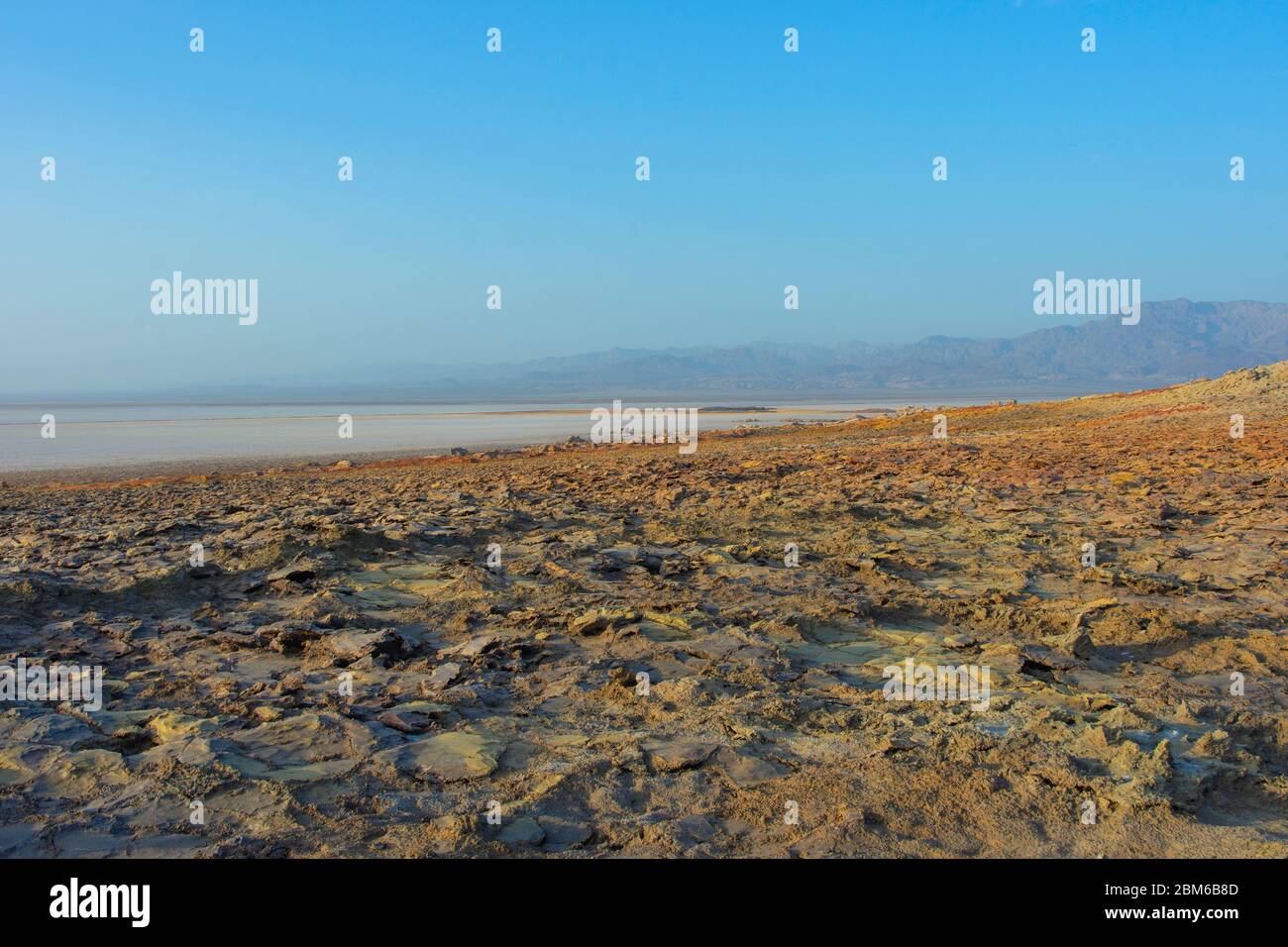 Bunte Landschaft von Dallol terrestrischen Hydrothermalsystem in Danakil Wüste, Äthiopien Stockfoto Bunte Landschaft von Dallol terrestrischen Hydrothermalsystem in Danakil Wüste, Äthiopien Stockfoto