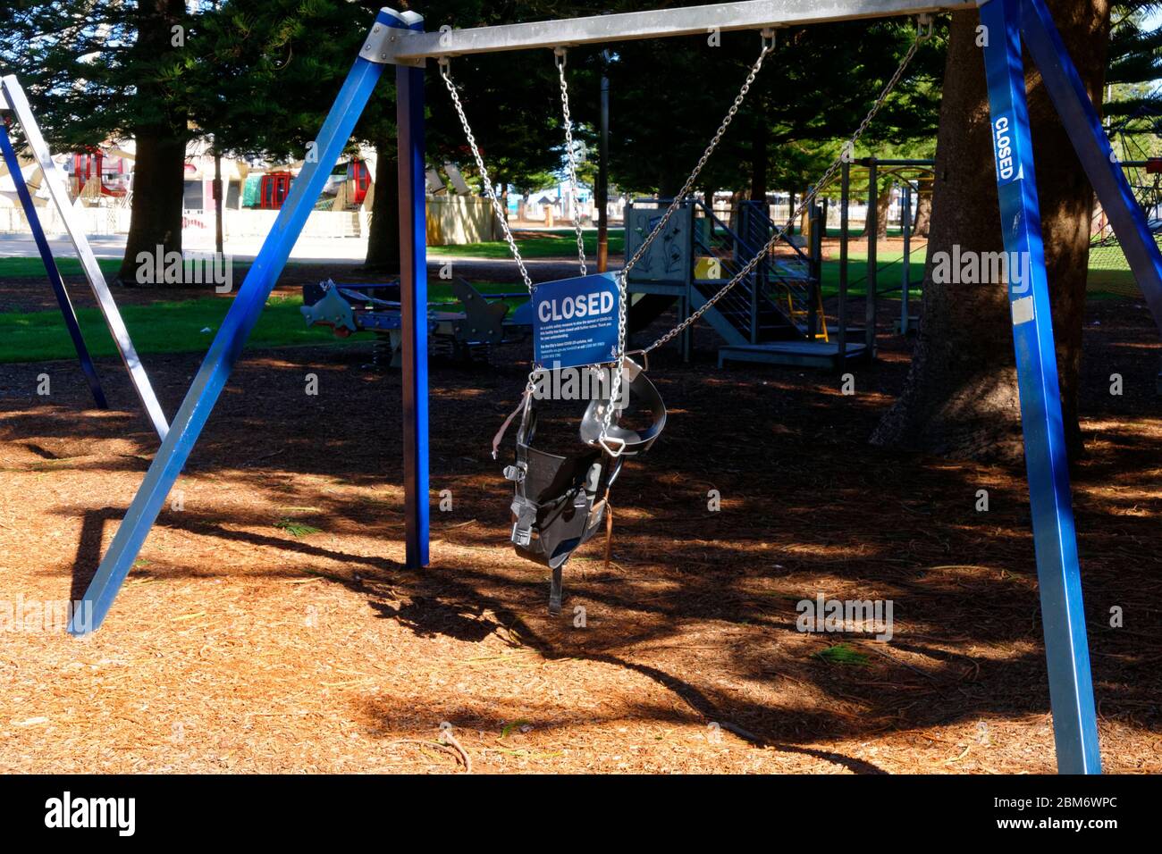 Wegen der Pandemie Covid-19, Fremantle, Westaustralien, ist der Spielplatz für Kinder geschlossen Stockfoto