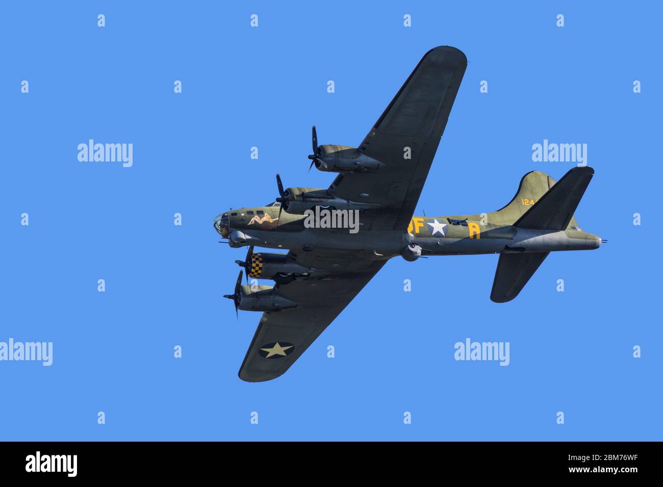B17 Fliegende Festung während einer Flugshow Stockfoto