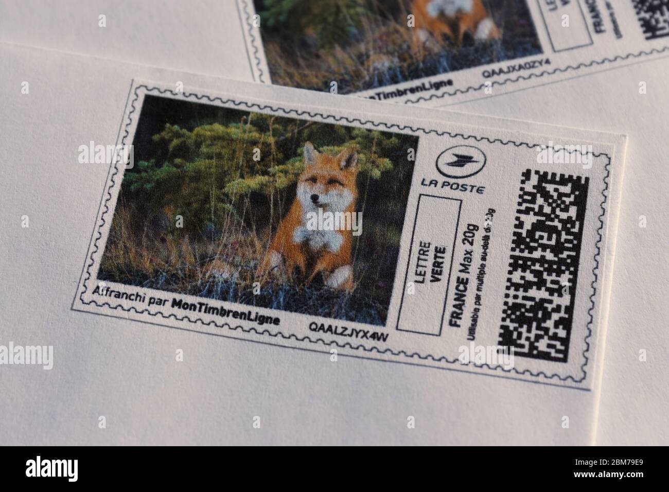 Französische Briefmarken mit Selbstdruck Stockfoto