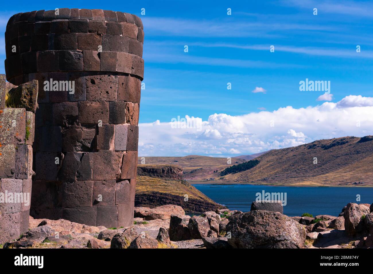 Heilige Gräber für Ureinwohner in Sillustani, in der Nähe von Puno - Peru Stockfoto