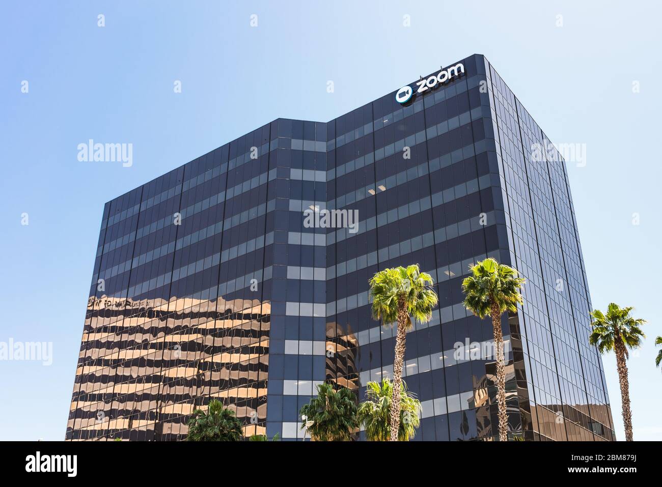 6. Mai 2020 San Jose / CA / USA - Zoom Hauptsitz im Silicon Valley; Zoom Video Communications ist ein Unternehmen, das Remote-Konferenzen Service bietet Stockfoto