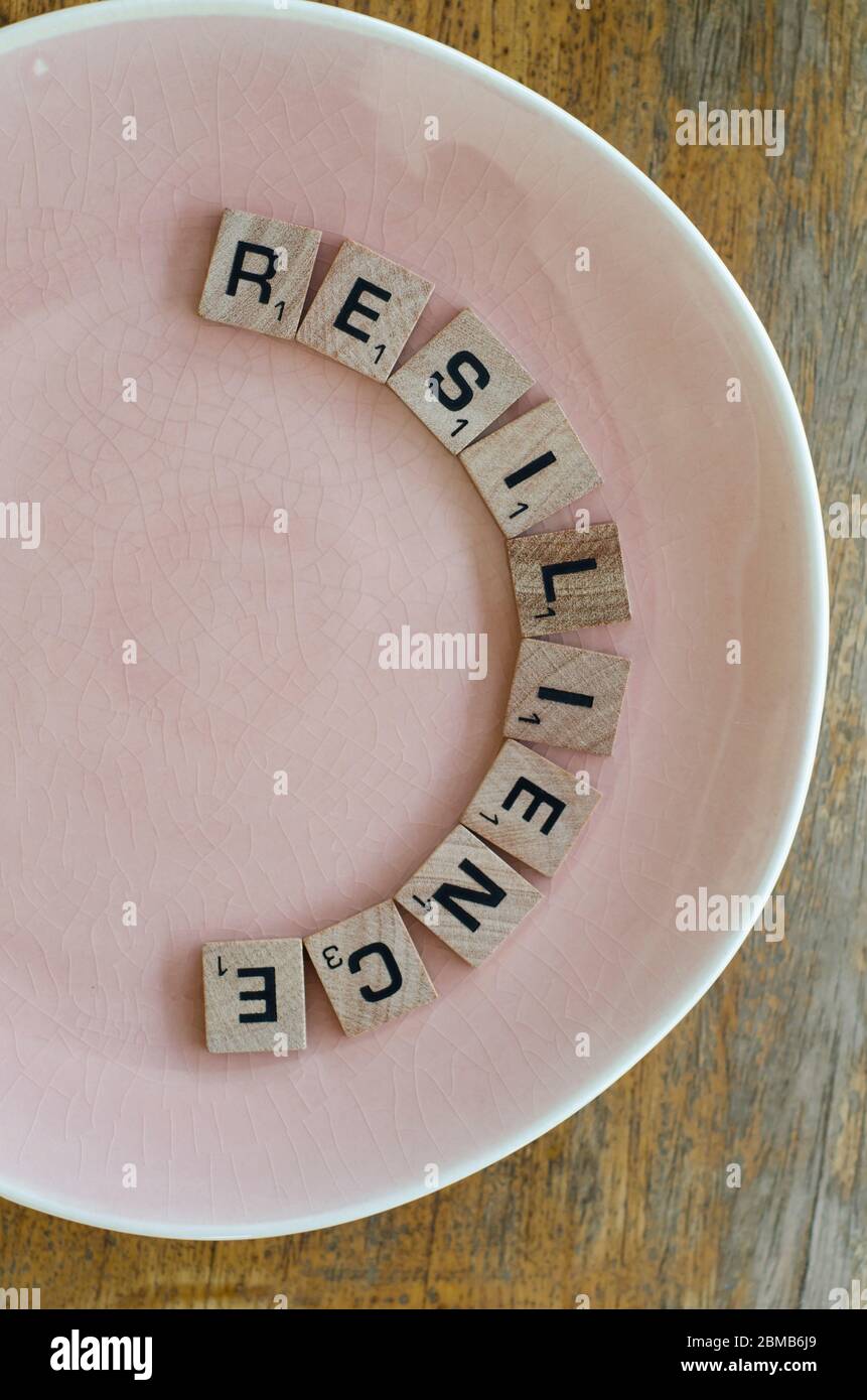 Resilienz Wort in Blockbuchstaben Stockfoto