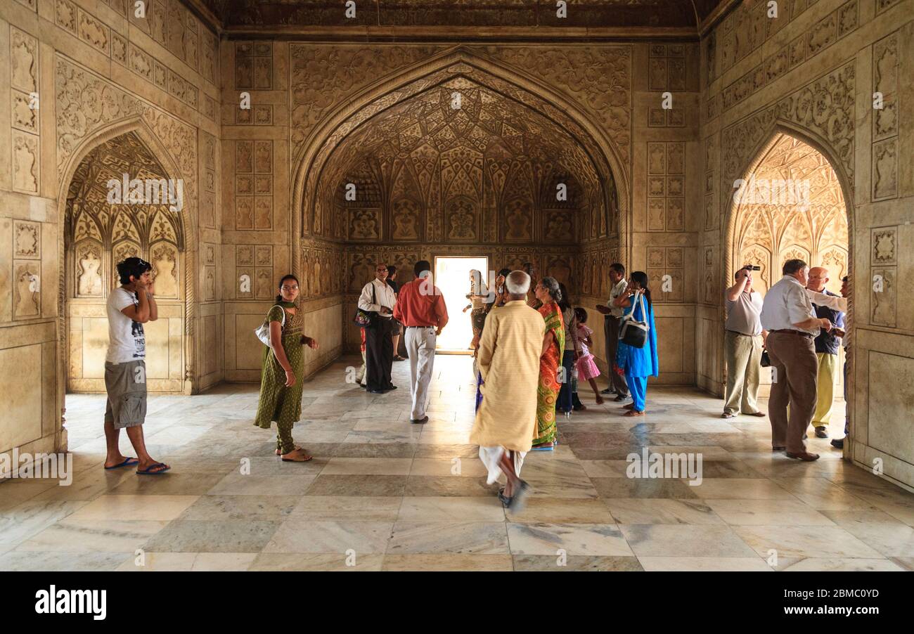 Im Inneren des Musamman Burj Palast in Agra Fort, Uttar Pradesh, Indien Stockfoto
