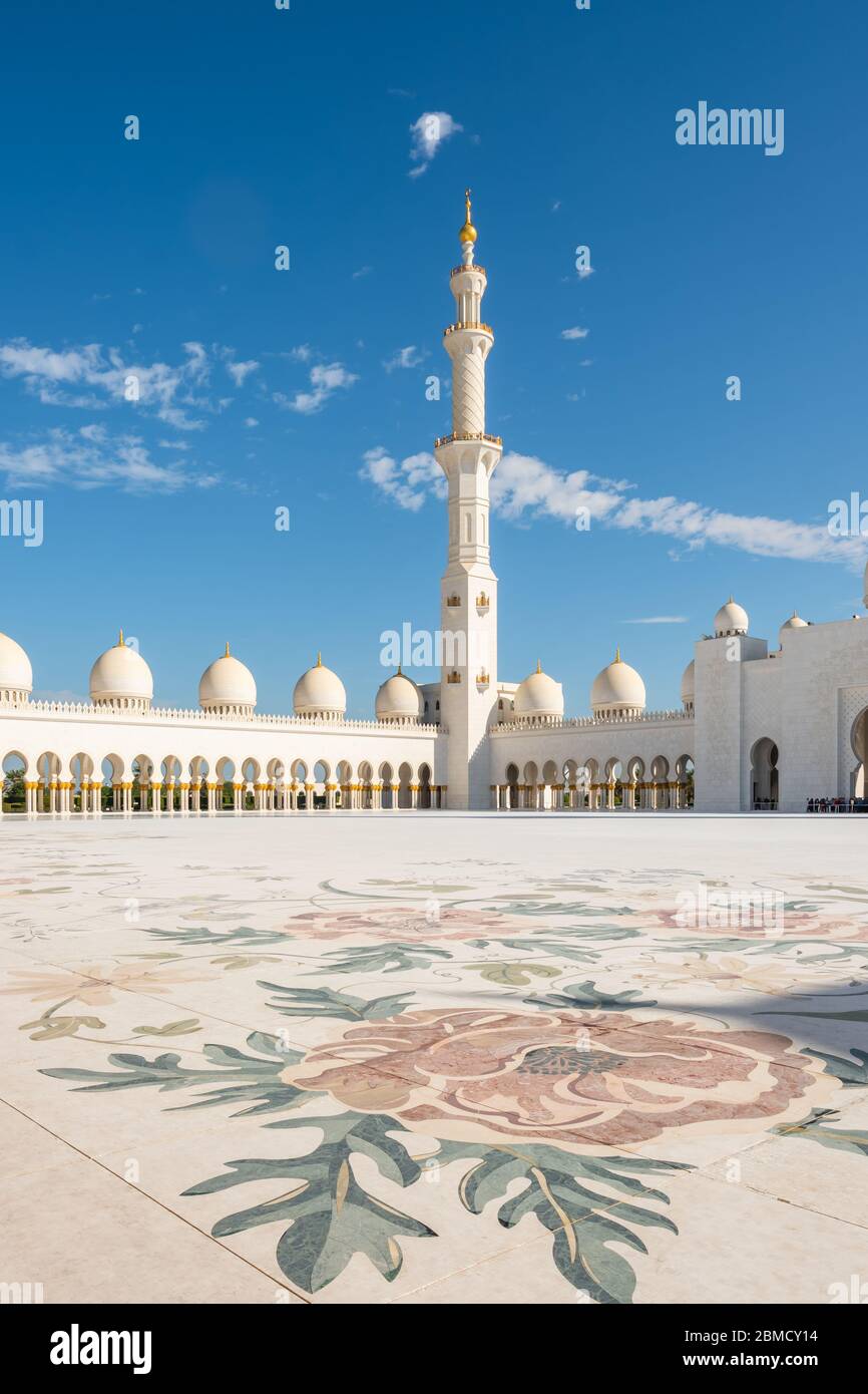 Große Moschee in Abu Dhabi, Vereinigte Arabische Emirate Stockfoto
