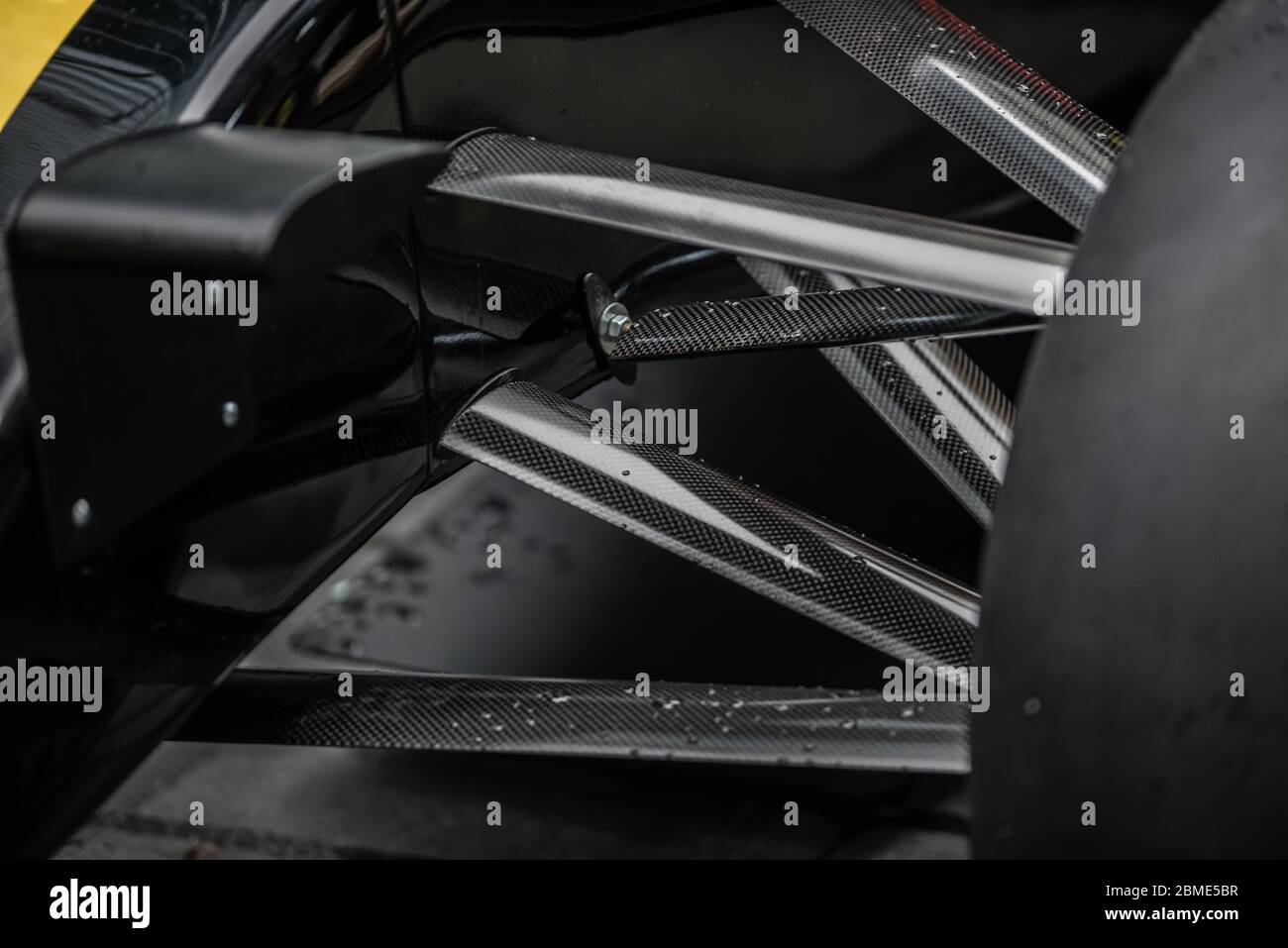 Das Detail der Kohlefaser eines Rennwagens Stockfoto