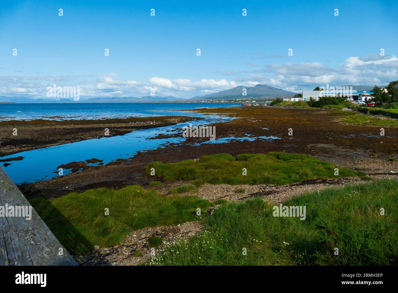 Blick auf die Küste von Broadford, Isle of Skye Stockfoto