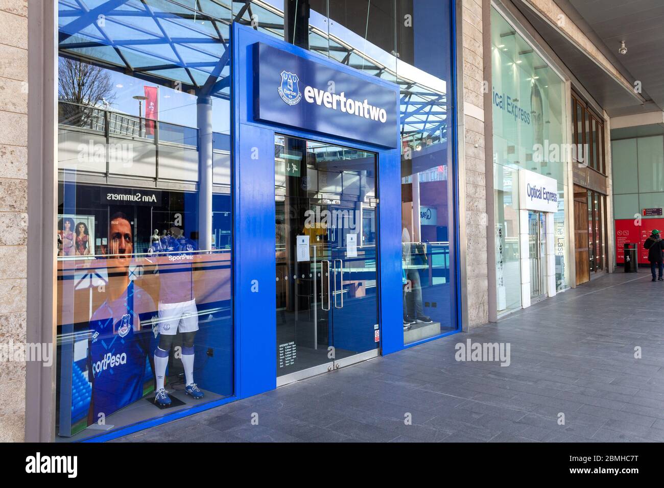 Everton 2 Store, Merchandise-Outlet für Fußballclubs, Liverpool ONE Shopping Center, Liverpool. Stockfoto