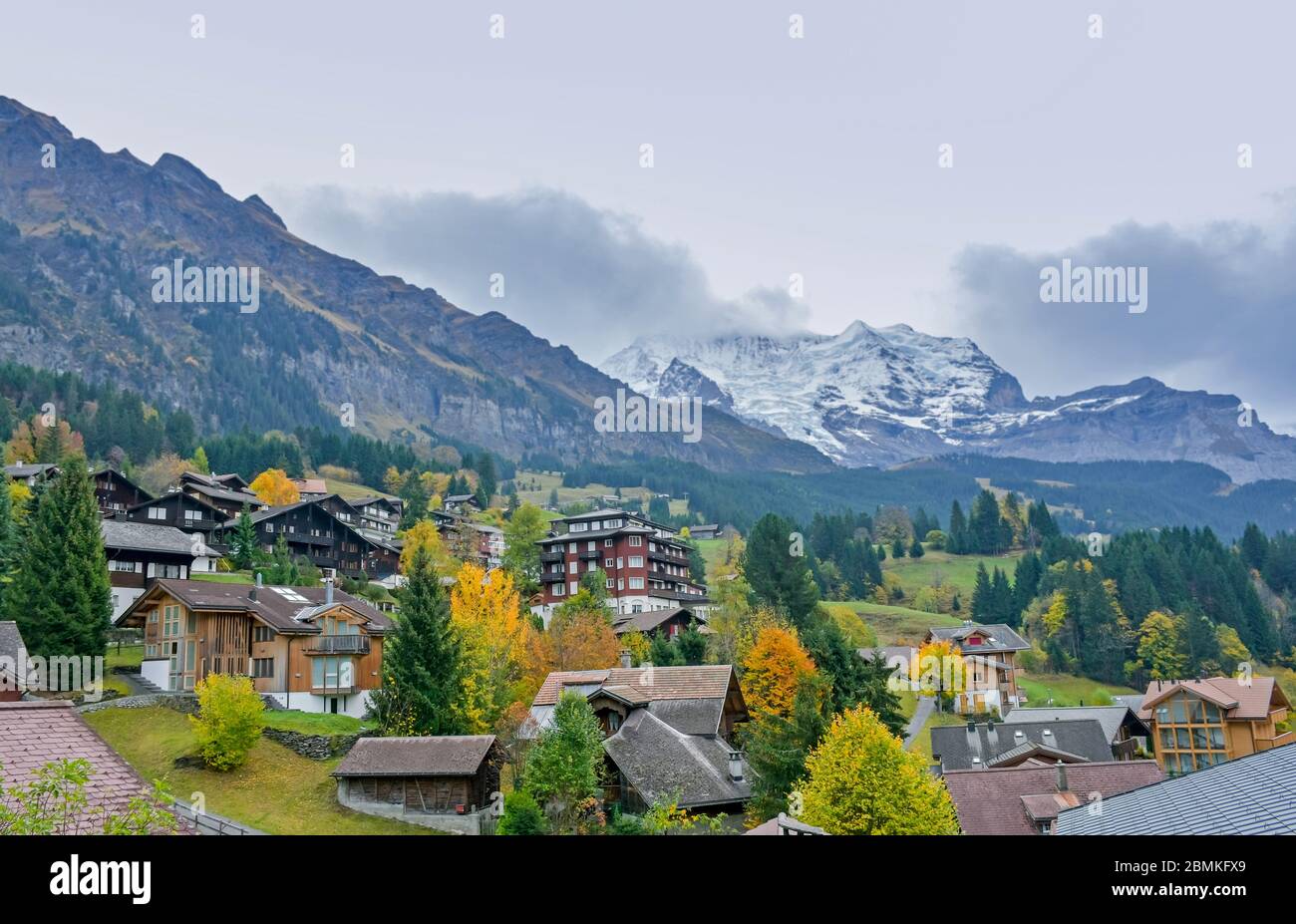 Wunderschöne Aussicht Auf Wengen Village In Der Schweiz Stockfoto