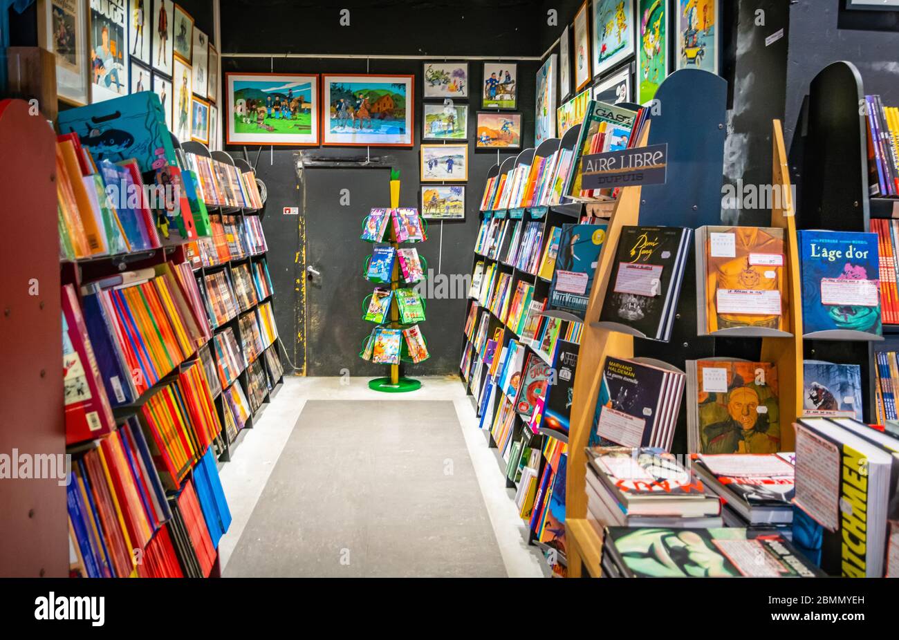 Multi-BD Belgischer Comic-Laden in Brüssel (122-124 bd Anspach) - Brüssel, Belgien - 1. januar 2020 Stockfoto