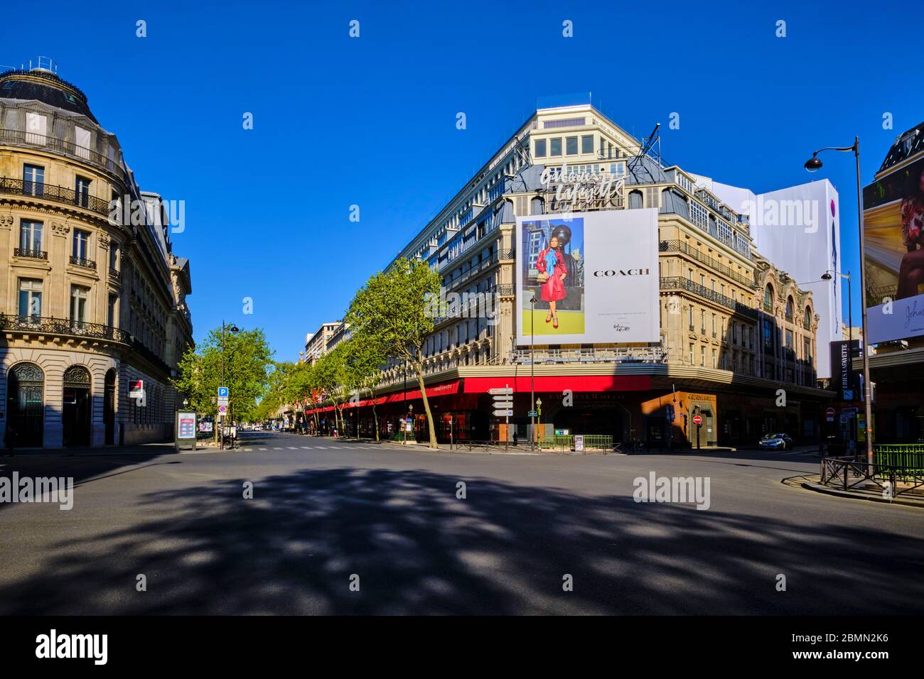 Frankreich, Paris, Galeries Lafayette Shop während der Sperrung von Covid 19000 Stockfoto