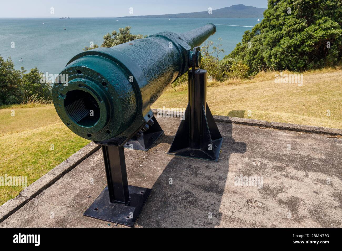 Verschwindende Waffen aus Fort Bastion am Bastion Point, jetzt im Hauraki Gulf Maritime Park in Devonport, Auckland, Neuseeland. Stockfoto