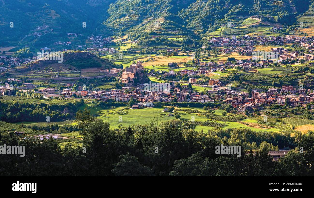 Saint-Pierre, Aostatal, Italien. Schloss Saint-Pierre, aus dem späten 12. Jahrhundert. Stockfoto