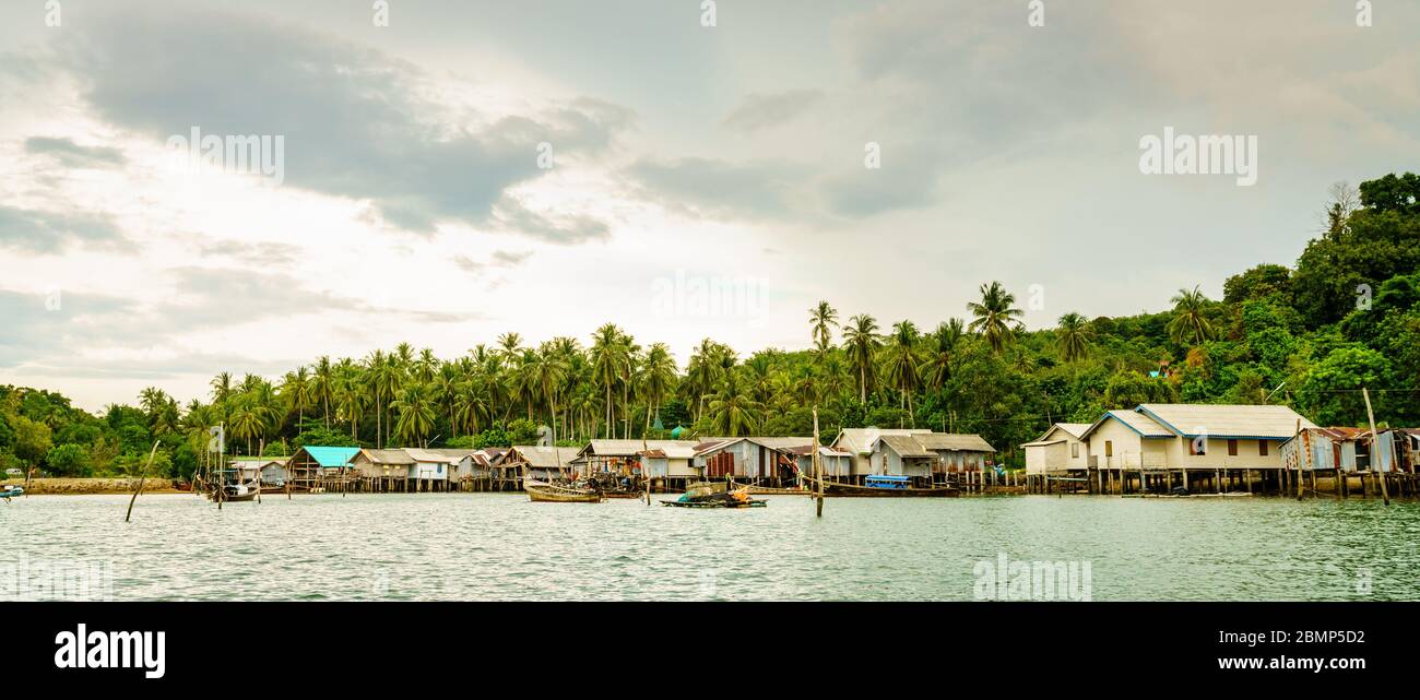 Muslimisches Fischerdorf auf der Insel Ko Yao Yai in der Andamanensee, Thailand Stockfoto