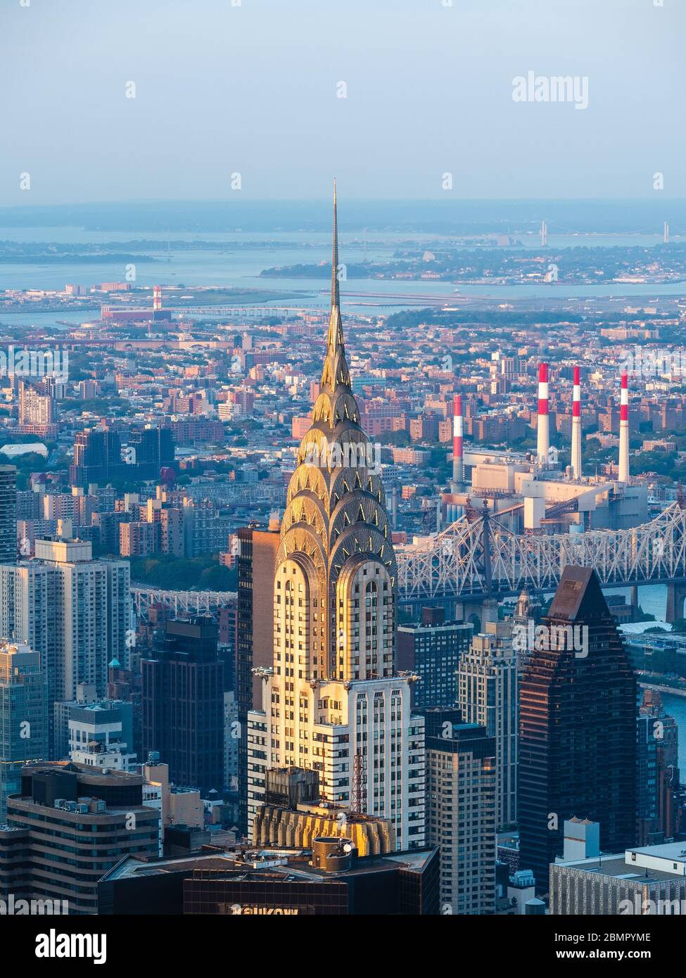 Architektonisches Wahrzeichen Chrysler Building, ein Hochhaus im Art déco-Stil in Manhattan, New York City, USA. Stockfoto