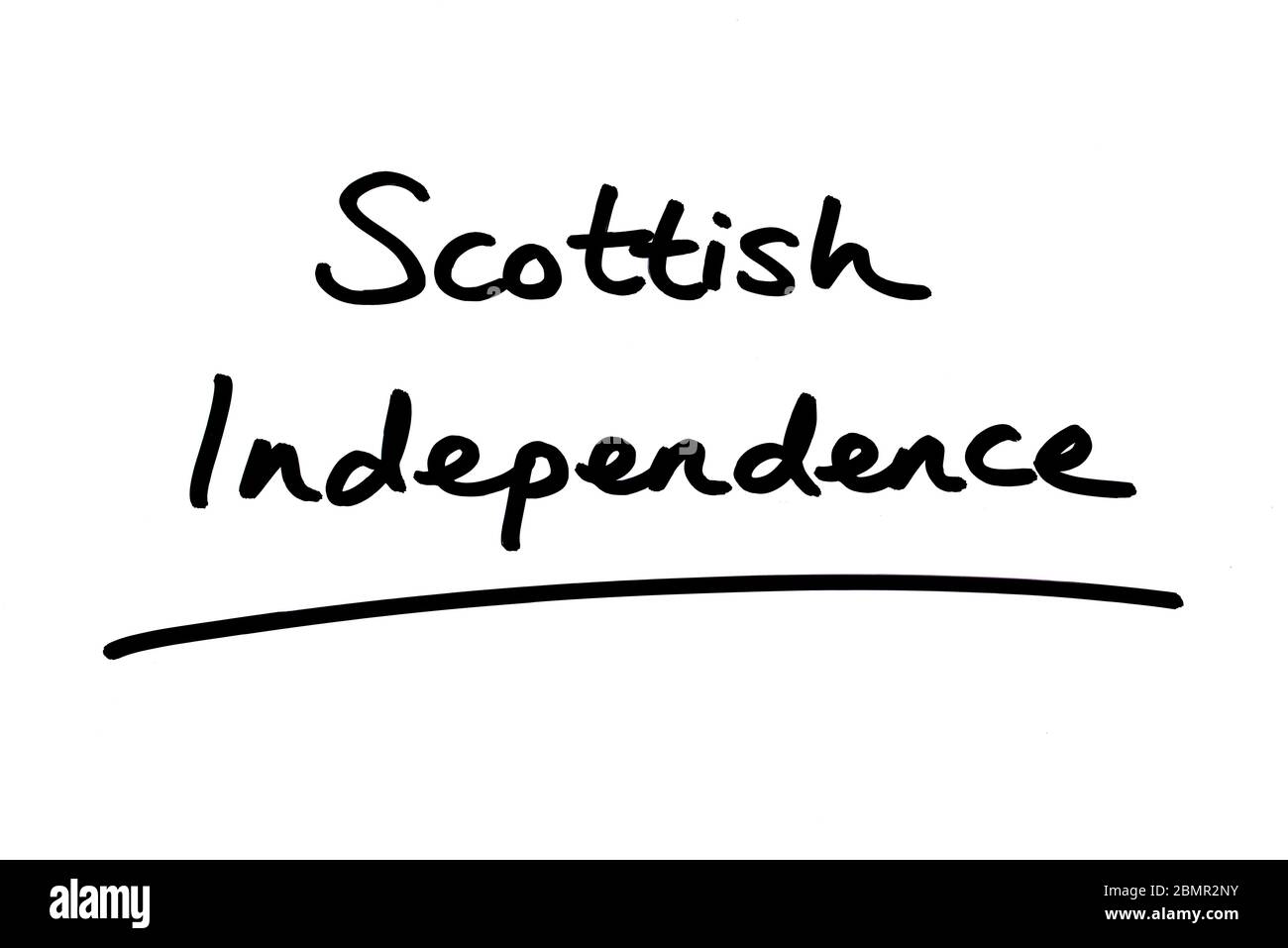 Schottische Unabhängigkeit handschriftlich auf weißem Hintergrund. Stockfoto