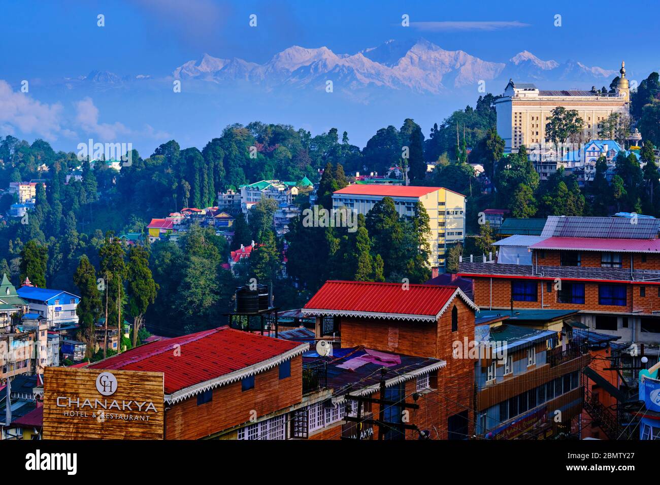 Indien, Westbengalen, Darjeeling, Blick auf den Himalaya, den Kangchendzönga 8586m Stockfoto