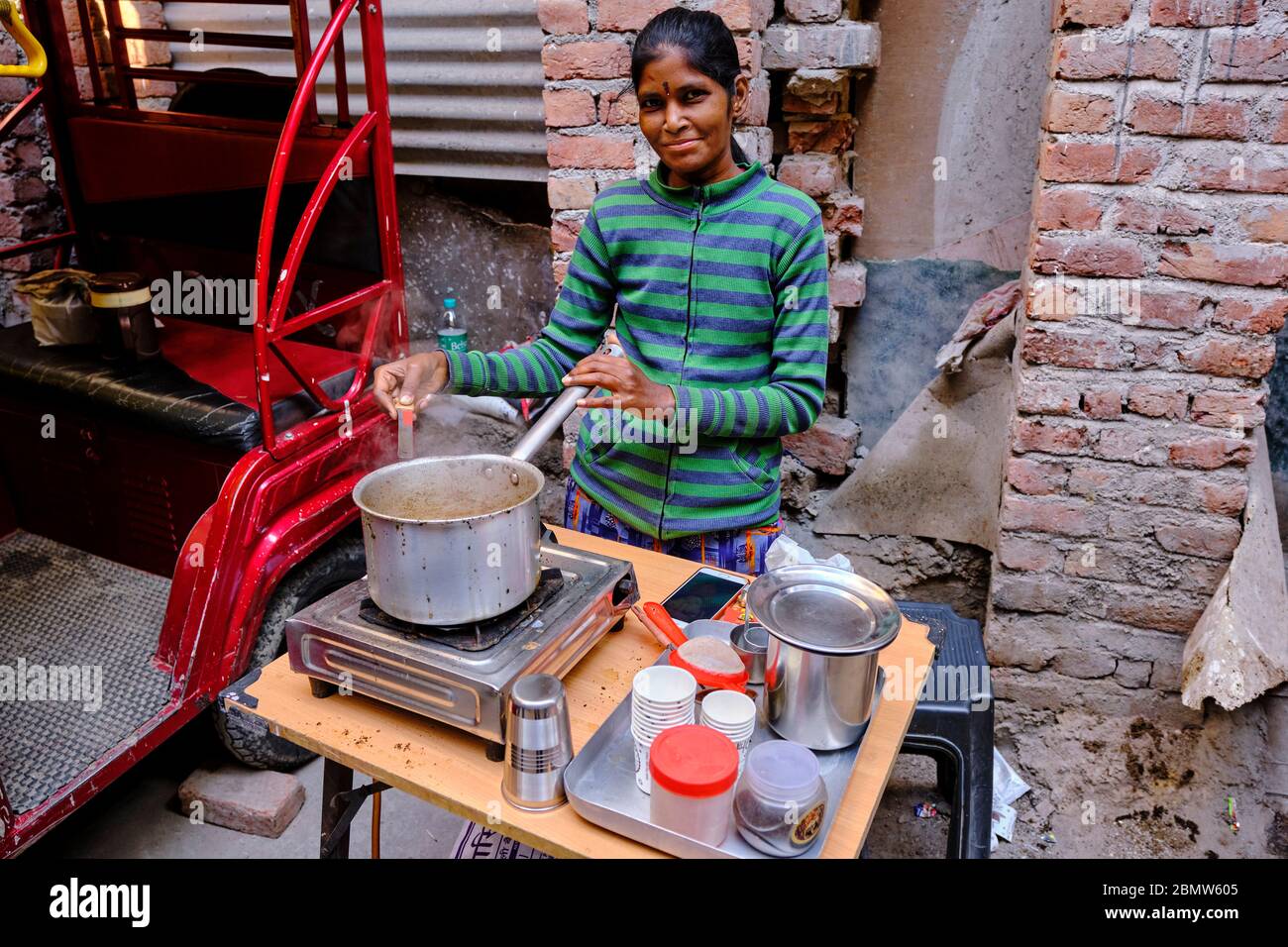 Indien, Delhi, Alt-Delhi, Teehaus in der Altstadt, Teehaus Stockfoto