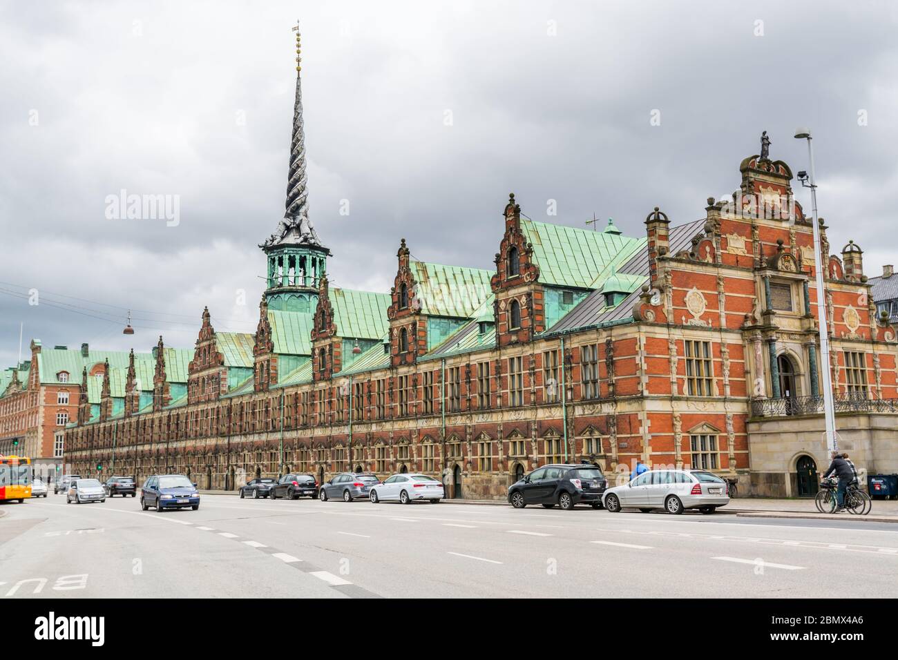 Drachenturm Der Alten Borse In Der Altstadt Von Kopenhagen Danmark Stockfotografie Alamy