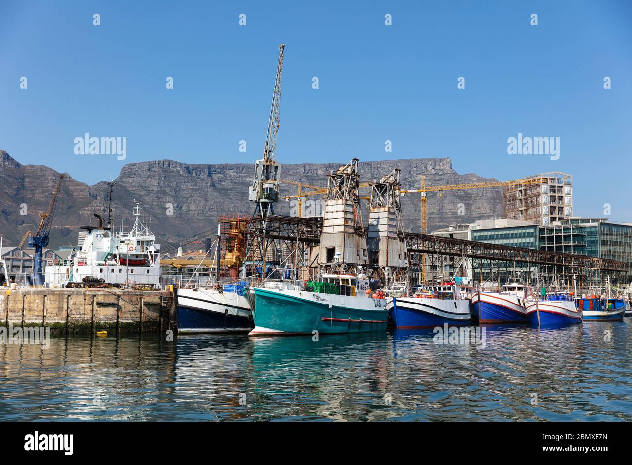 Table Bay Harbour, Kapstadt Stockfoto