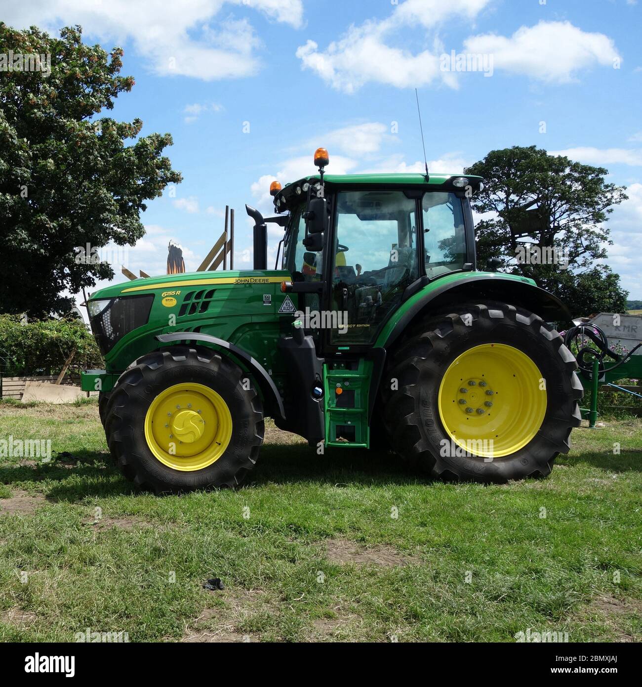 John Deere Traktoren auf dem Farmer Copley's "Festival at the Farm" im Jahr 2019. Stockfoto
