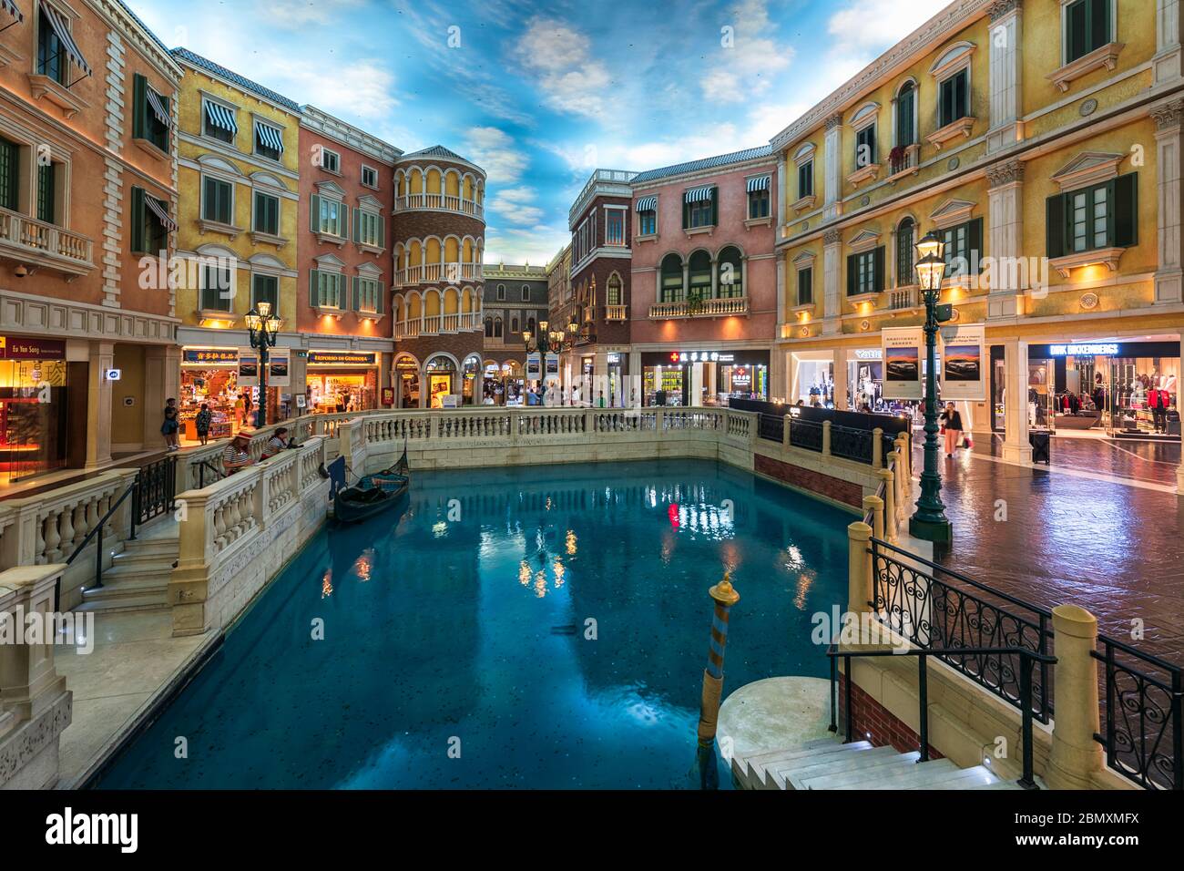 Macau, China - 16. Mai 2020: Das Venetian Macao Luxury Hotel Resort ist eines der weltweit besten Glücksspiel-Destinationen. Stockfoto
